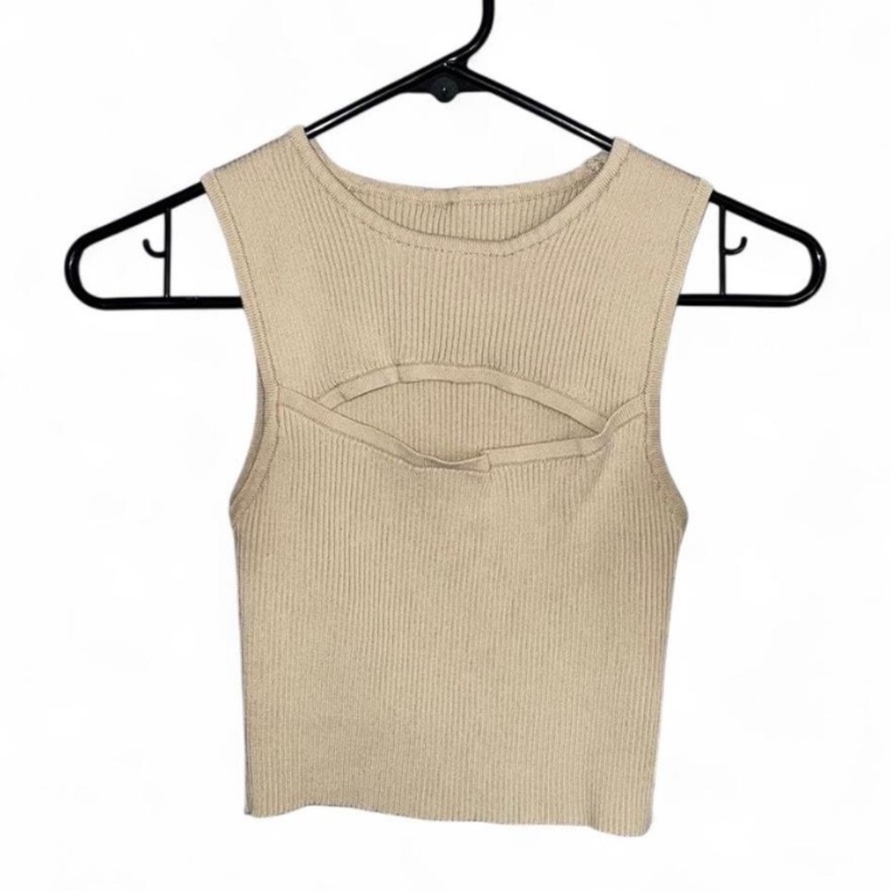 Cream/tan cropped cut out top